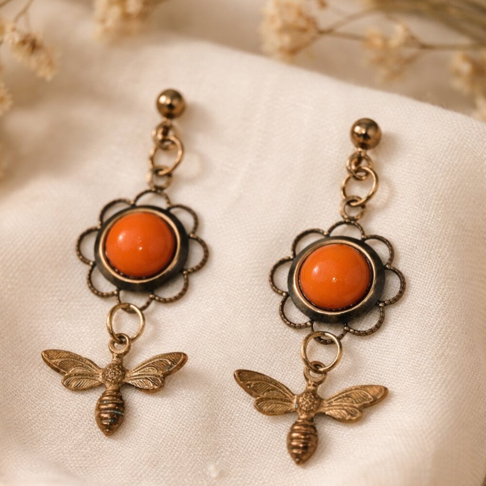 Rare vintage brass toned coral stone bumble bee art deco earrings